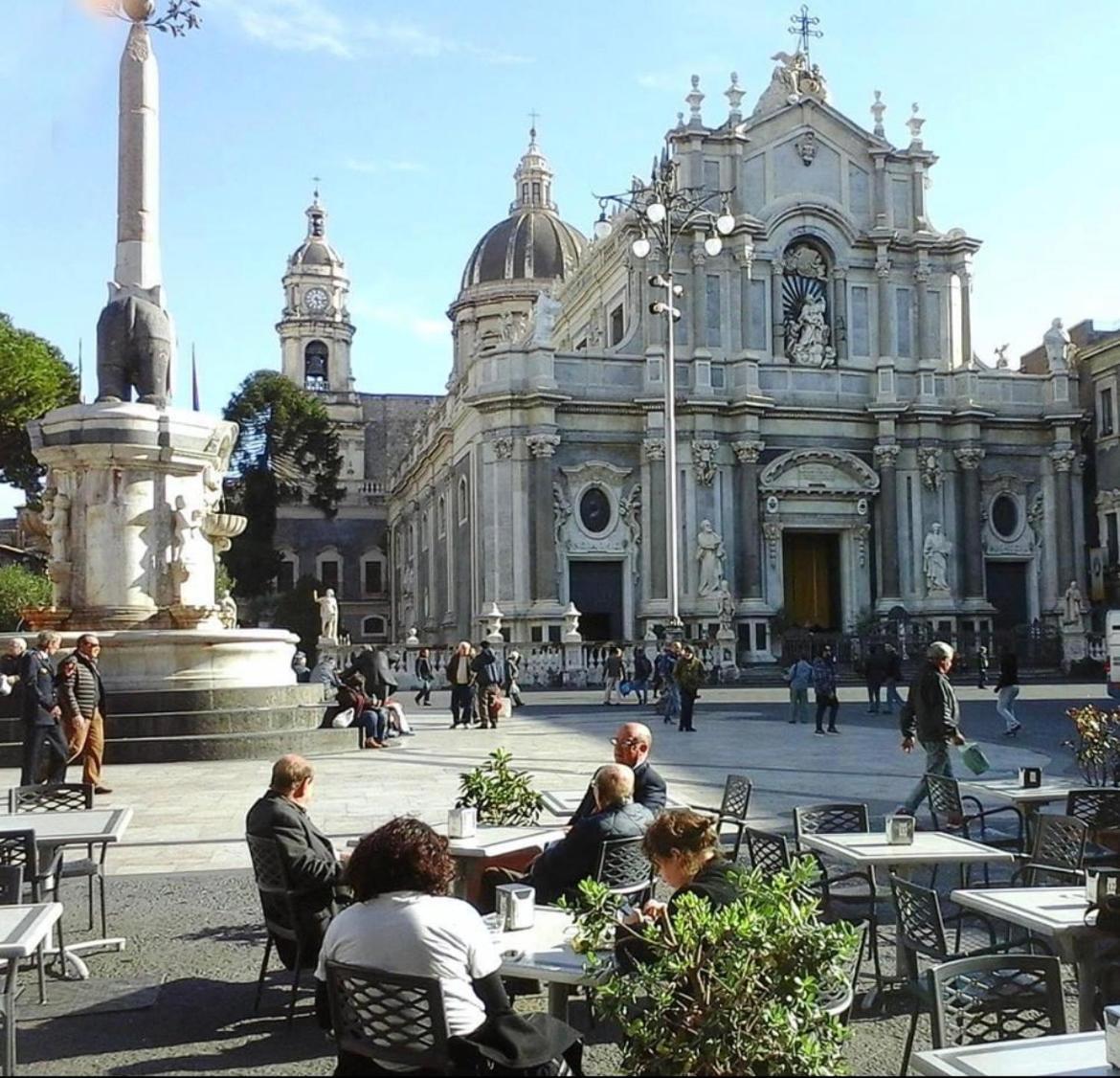 Central House Catania Historic Center 外观 照片